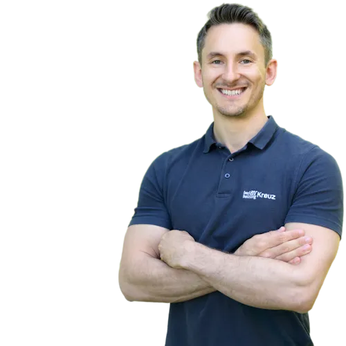 Geschäftsführer Florian Goerke vor neutralen Hintergrund.