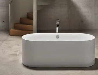 Badewanne BetteLux Silhouette oval im Sichtbeton Badezimmer