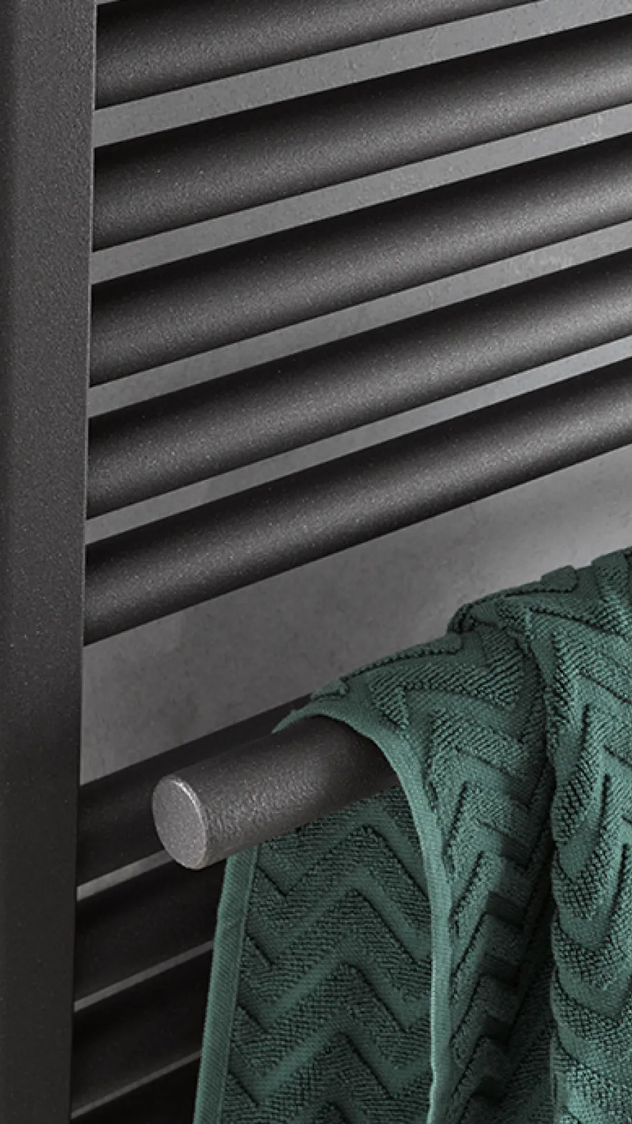 Handtuchhalter des Badheizkörpers HSK Line Plus.